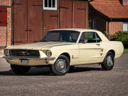 Gelb Gebraucht 1967 Ford Mustang Coupé | 34.900 €