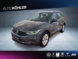 Grau Gebraucht 2021 VW Tiguan Life SUV | 30.990 € (Etwas zu teuer)