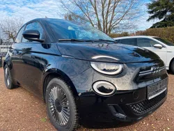 Schwarz Gebraucht 2022 Fiat 500e Icon | 17.999 € (Fairer Preis)