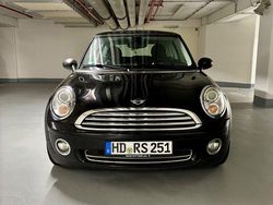 Schwarz Gebraucht 2010 Mini ONE Kleinwagen | 5.590 € (Etwas zu teuer)