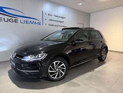 Schwarz Gebraucht 2018 VW Golf VII Sound Limousine | 15.990 € (Guter Preis)