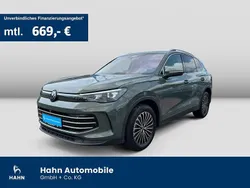Grün Gebraucht 2024 VW Tiguan Elegance SUV | 40.940 € (Etwas zu teuer)