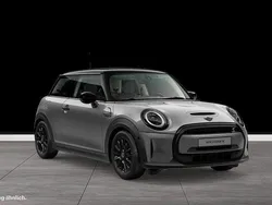 Grau Gebraucht 2022 Mini Cooper SE Classic Kleinwagen | 17.498 € (Fairer Preis)