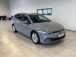 Grau Gebraucht 2022 VW Golf VIII Life Kombi | 20.490 € (Guter Preis)
