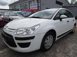 Weiß Gebraucht 2009 Citroën C4 Limousine | 1.950 € (Guter Preis)