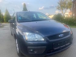 Schwarz Gebraucht 2006 Ford Focus Limousine | 1.600 € (Guter Preis)
