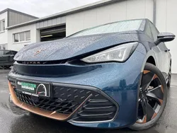Blau Gebraucht 2022 Cupra Born Kleinwagen | 24.460 € (Guter Preis)