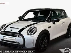 Weiß Gebraucht 2023 Mini Cooper SE Kleinwagen | 22.980 € (Fairer Preis)