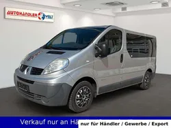 Grau Gebraucht 2011 Renault Trafic Van | 10.999 € (Superpreis)