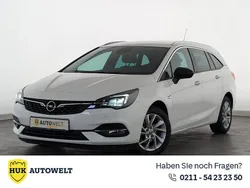 Weiß Gebraucht 2022 Opel Astra Elegance Kombi | 15.560 € (Guter Preis)