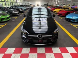 Schwarz Gebraucht 2020 Mercedes B200 AMG line Van / Kleinbus | 27.499 € (Etwas zu teuer)