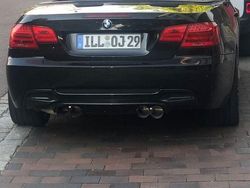 Schwarz Gebraucht 2011 BMW 320 Cabriolet M Sport Cabrio | 11.100 € (Fairer Preis)