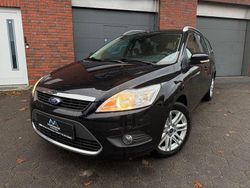 Schwarz Gebraucht 2009 Ford Focus Ghia Kombi | 5.900 € (Etwas zu teuer)