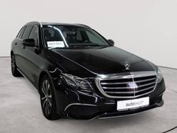 Schwarz Gebraucht 2020 Mercedes E300 Avantgarde Kombi | 24.990 € (Fairer Preis)
