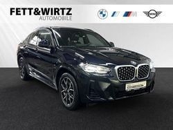 Carbonschwarz metallic Gebraucht 2024 BMW X4 M Sport SUV | 53.900 € (Superpreis)