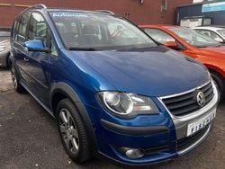 Biscay blue perleffekt Gebraucht 2010 VW Touran Cross Van / Kleinbus | 6.500 € (Guter Preis)