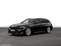 Black sapphire metallic Gebraucht 2025 BMW 330e Comfort Edition Kombi | 57.014 € (Teuer)