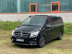 Schwarz Gebraucht 2017 Mercedes V250 AMG Van / Kleinbus | 36.200 € (Fairer Preis)