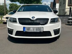 Weiß Gebraucht 2014 Skoda Octavia RS Kombi | 11.000 € (Guter Preis)
