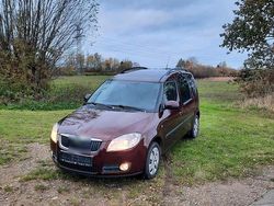Rot Gebraucht 2010 Skoda Roomster Van / Kleinbus | 3.199 € (Fairer Preis)