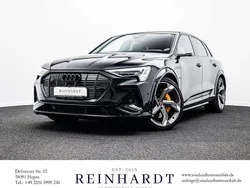 Mythosschwarz metallic Gebraucht 2021 Audi e-tron Ambiente SUV | 44.415 € (Superpreis)
