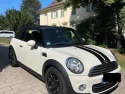 Weiß Gebraucht 2013 Mini Cooper Cabriolet Cabrio | 8.250 € (Guter Preis)