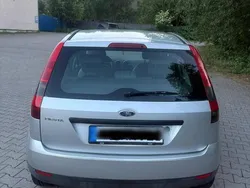 Grau Gebraucht 2002 Ford Fiesta Kleinwagen | 1.300 € (Guter Preis)