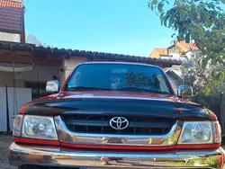 Rot Gebraucht 2003 Toyota HiLux SR5 Abholung | 17.599 € (Guter Preis)