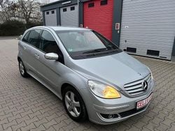 Silber Gebraucht 2006 Mercedes 200 Limousine | 3.490 € (Guter Preis)