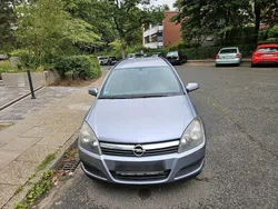 Grau Gebraucht 2006 Opel Astra Kombi | 985 € (Guter Preis)