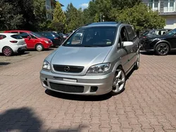 Silber Gebraucht 2002 Opel Zafira OPC Van / Kleinbus | 2.100 € (Fairer Preis)