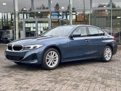 Arctic race blue metallic (metallic) Gebraucht 2024 BMW 318 Limousine | 34.840 € (Fairer Preis)