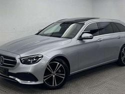 Hightechsilber Gebraucht 2022 Mercedes E400 Avantgarde Kombi | 40.400 € (Guter Preis)