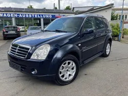 Blau Gebraucht 2009 Ssangyong Rexton SUV | 6.990 €