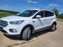 Weiß Gebraucht 2019 Ford Kuga Cool & Connect SUV | 14.700 € (Superpreis)