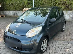 Grau Gebraucht 2010 Citroën C1 Kleinwagen | 1.600 €