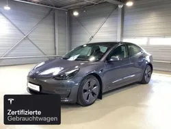 Silber Gebraucht 2023 Tesla Model 3 Long Range Limousine | 34.300 € (Fairer Preis)