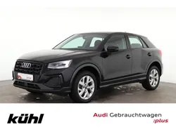 Mythosschwarz metallic Gebraucht 2024 Audi Q2 Advanced Plus SUV | 29.690 € (Guter Preis)