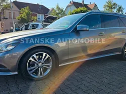Grau Gebraucht 2015 Mercedes E300 Edition Kombi | 17.300 € (Fairer Preis)