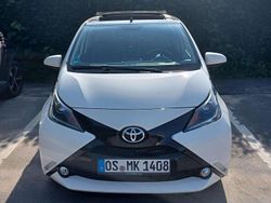 Weiß Gebraucht 2018 Toyota Aygo X-wave Kleinwagen | 9.500 € (Guter Preis)