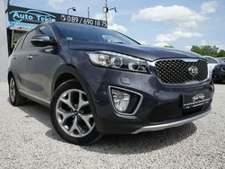 Grau Gebraucht 2016 Kia Sorento Platinum Edition SUV | 20.950 € (Fairer Preis)