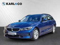 Blau Gebraucht 2021 BMW 318 Advantage Kombi | 24.998 € (Etwas zu teuer)