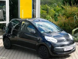 Weiß Gebraucht 2000 Citroën C1 Kleinwagen | 999 € (Guter Preis)