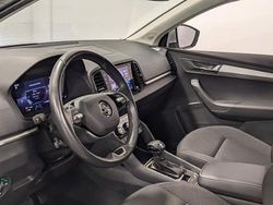 Metallic Gebraucht 2024 Skoda Karoq Selection SUV | 30.910 € (Etwas zu teuer)