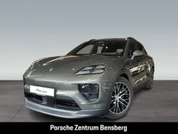 Grün Neu 2025 Porsche Macan 4 Electric SUV | 107.995 € (Teuer)