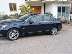 Blau Gebraucht 2011 Mercedes C300 Limousine | 19.000 €