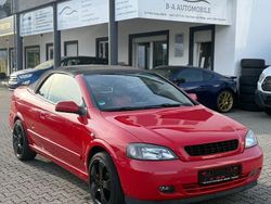 Rot Gebraucht 2005 Opel Astra Cabriolet Cabrio | 4.900 € (Teuer)