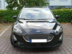 Schwarz Gebraucht 2020 Ford Focus Kombi | 13.990 € (Guter Preis)