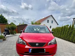 Rot Gebraucht 2015 Seat Mii CONNECT Kleinwagen | 5.999 € (Guter Preis)