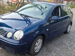 Blau Gebraucht 2003 VW Polo Kleinwagen | 1.299 € (Fairer Preis)